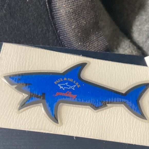 Paul and Shark ear cover hat - Picture 6 of 8